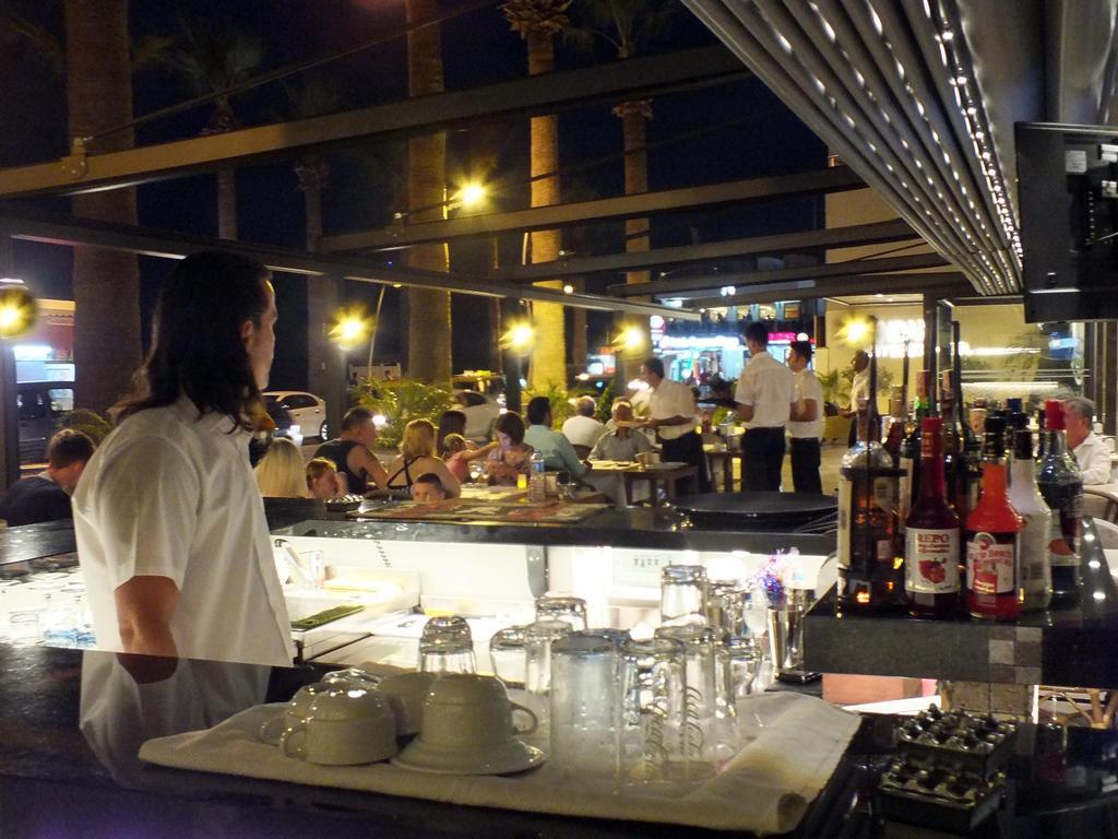 Candan Citybeach Hotel Marmaris Exteriör bild