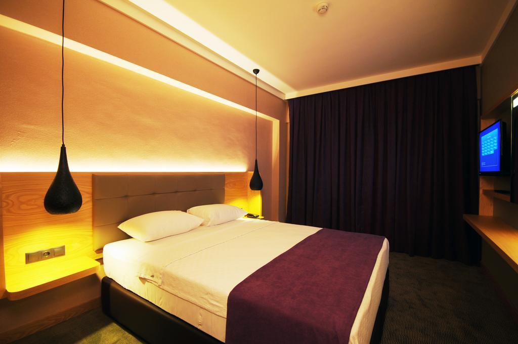 Candan Citybeach Hotel Marmaris Exteriör bild