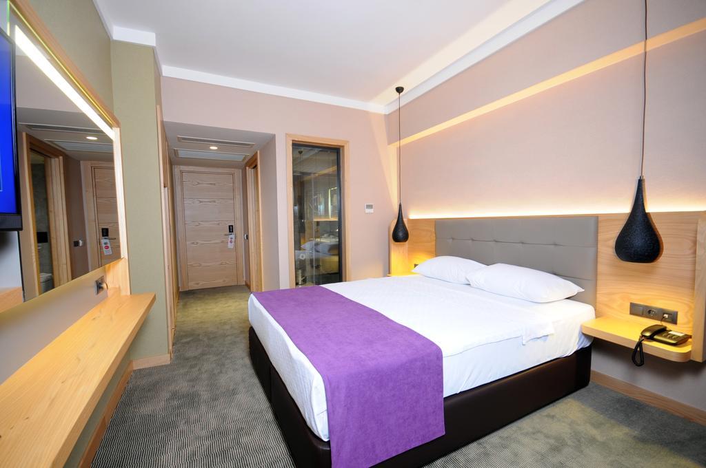Candan Citybeach Hotel Marmaris Exteriör bild