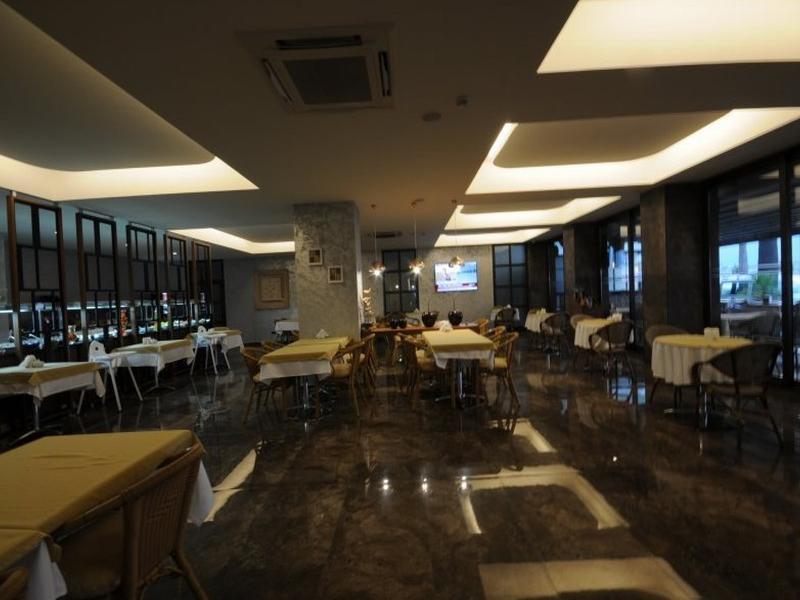 Candan Citybeach Hotel Marmaris Exteriör bild